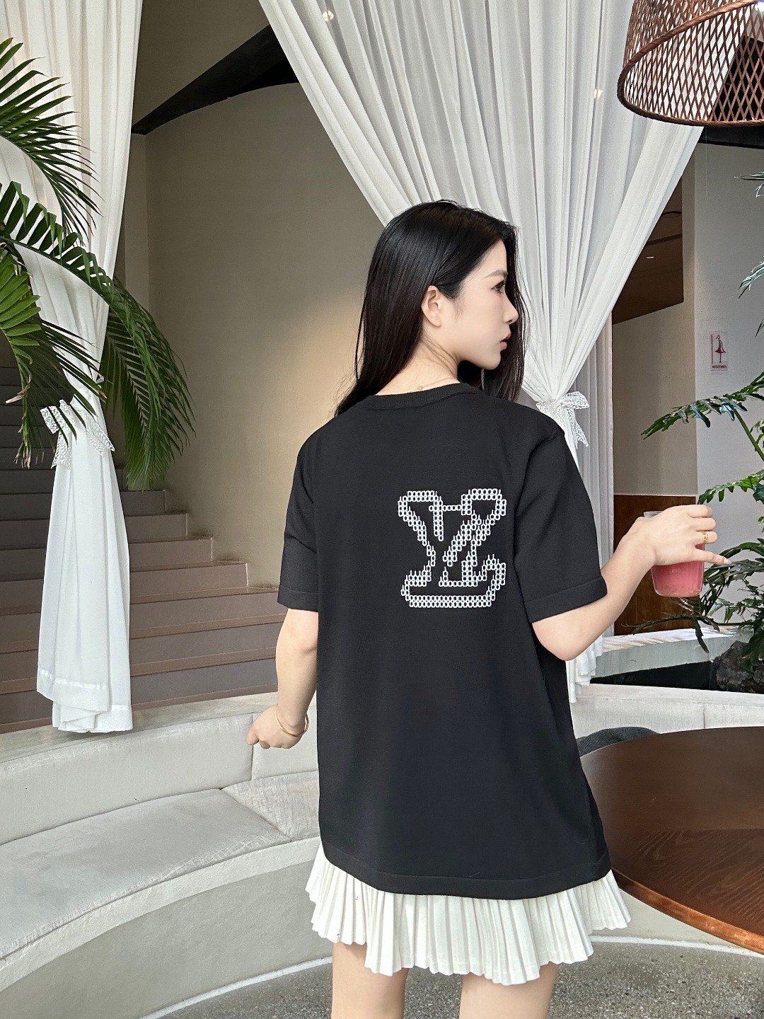 LOUIS VUITTON Logo Black Short Sleeve T-Shirt