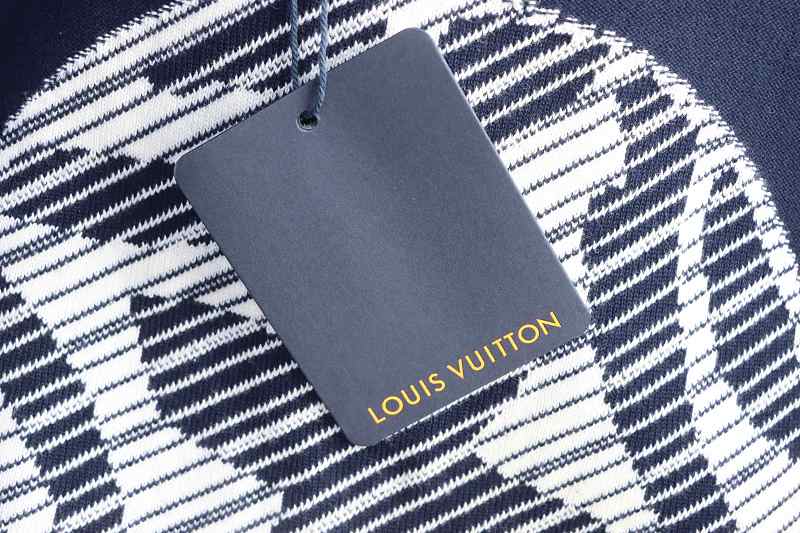 LOUIS VUITTON Logo Short Sleeve T-Shirt
