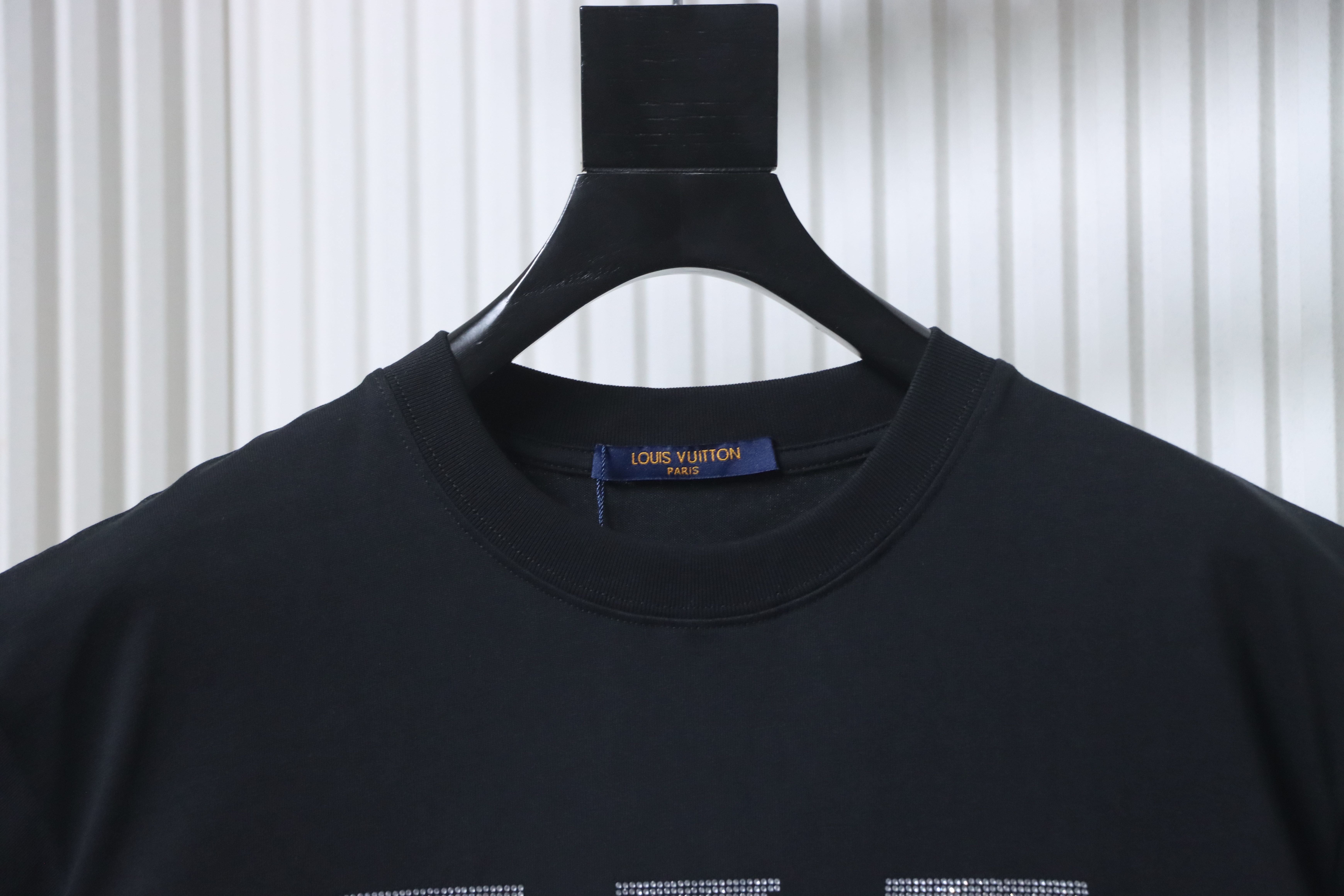 LOUIS VUITTON Logo Short Sleeve T-Shirt Style 1