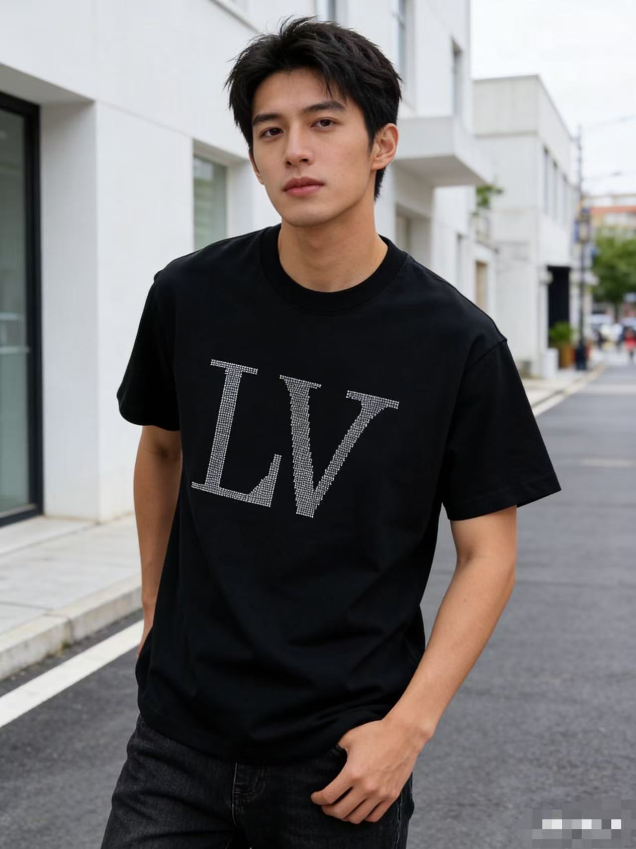 LOUIS VUITTON Logo Short Sleeve T-Shirt Style 1
