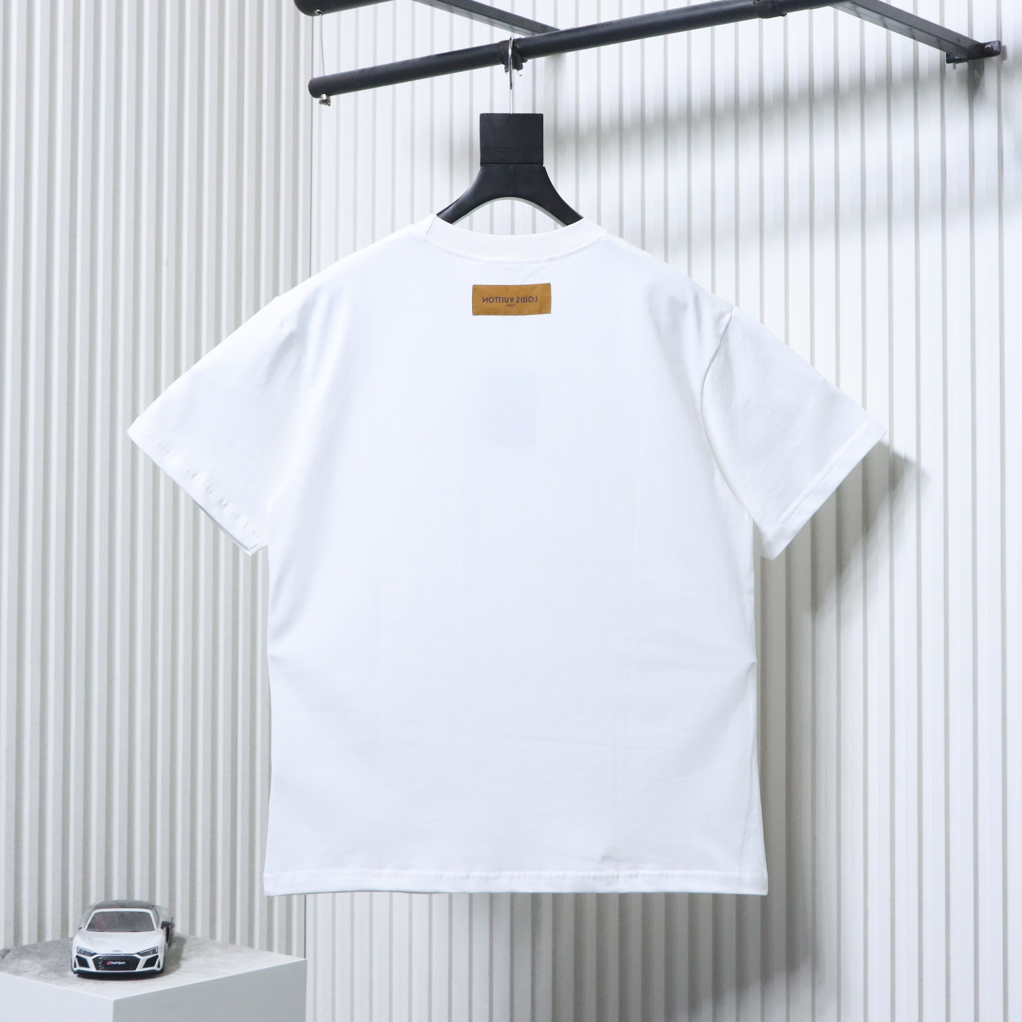 LOUIS VUITTON Logo Short Sleeve T-Shirt Style 2