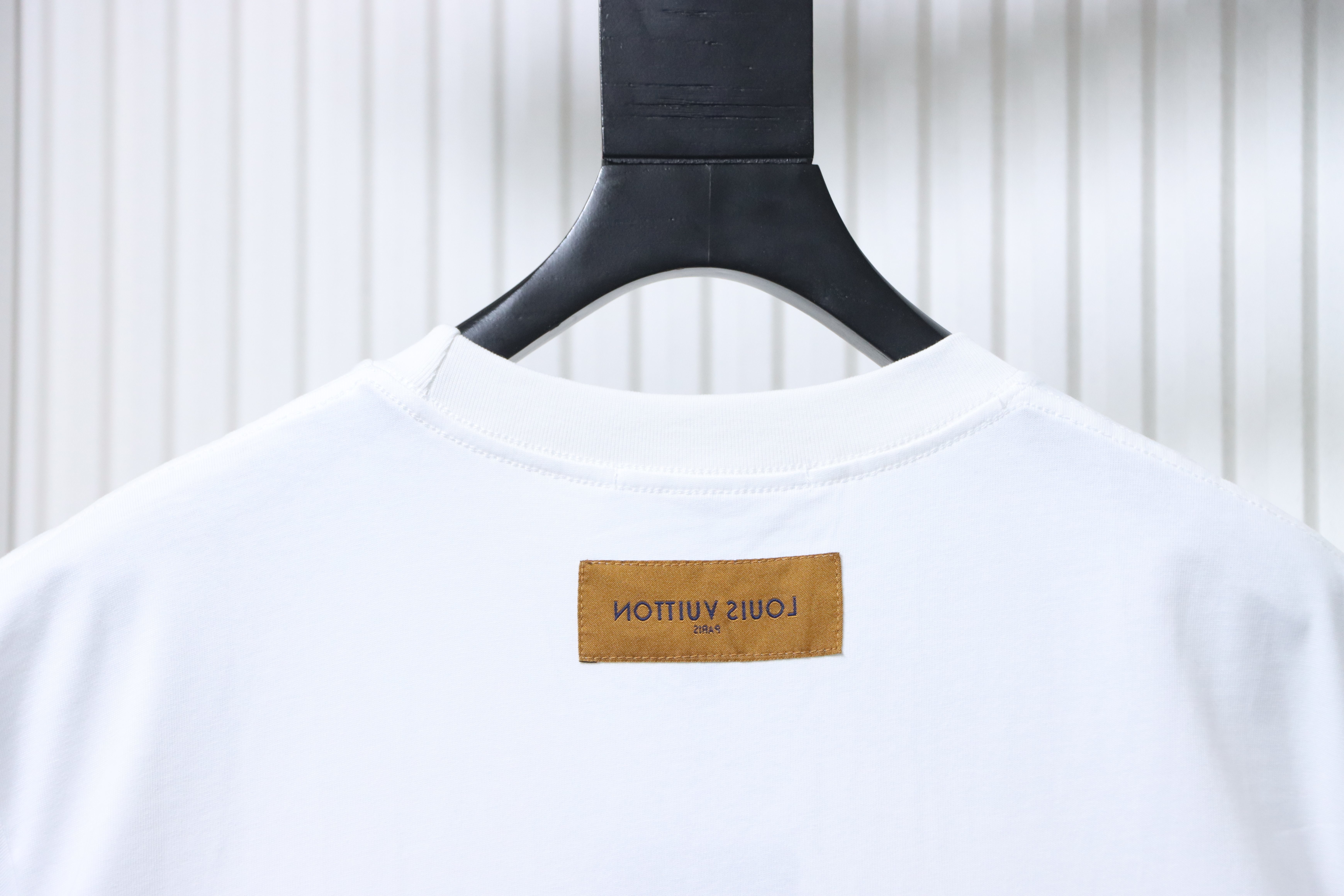 LOUIS VUITTON Logo Short Sleeve T-Shirt Style 2