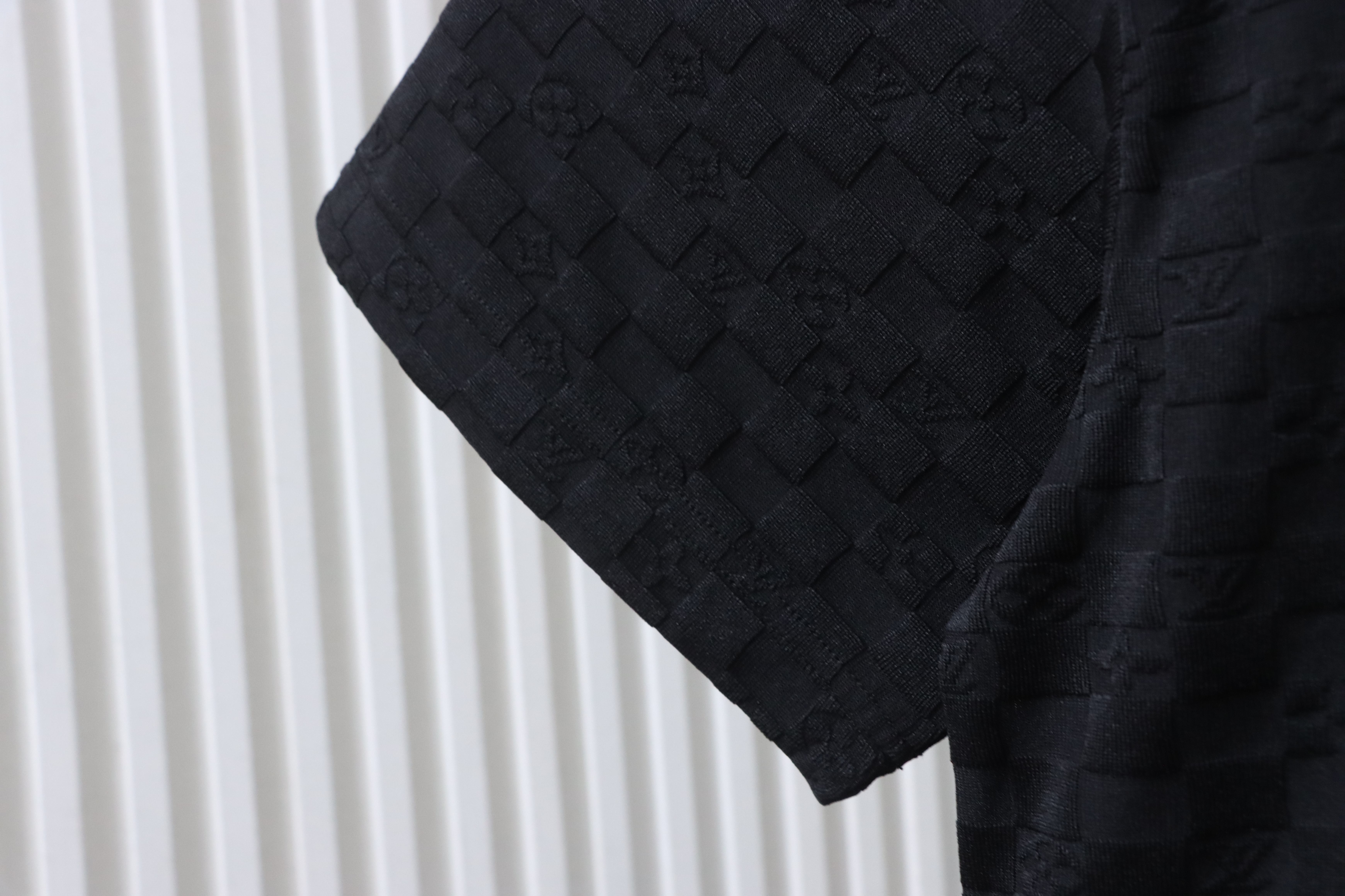 LOUIS VUITTON Monogram Checkerboard Short Sleeve T-Shirt Style 2