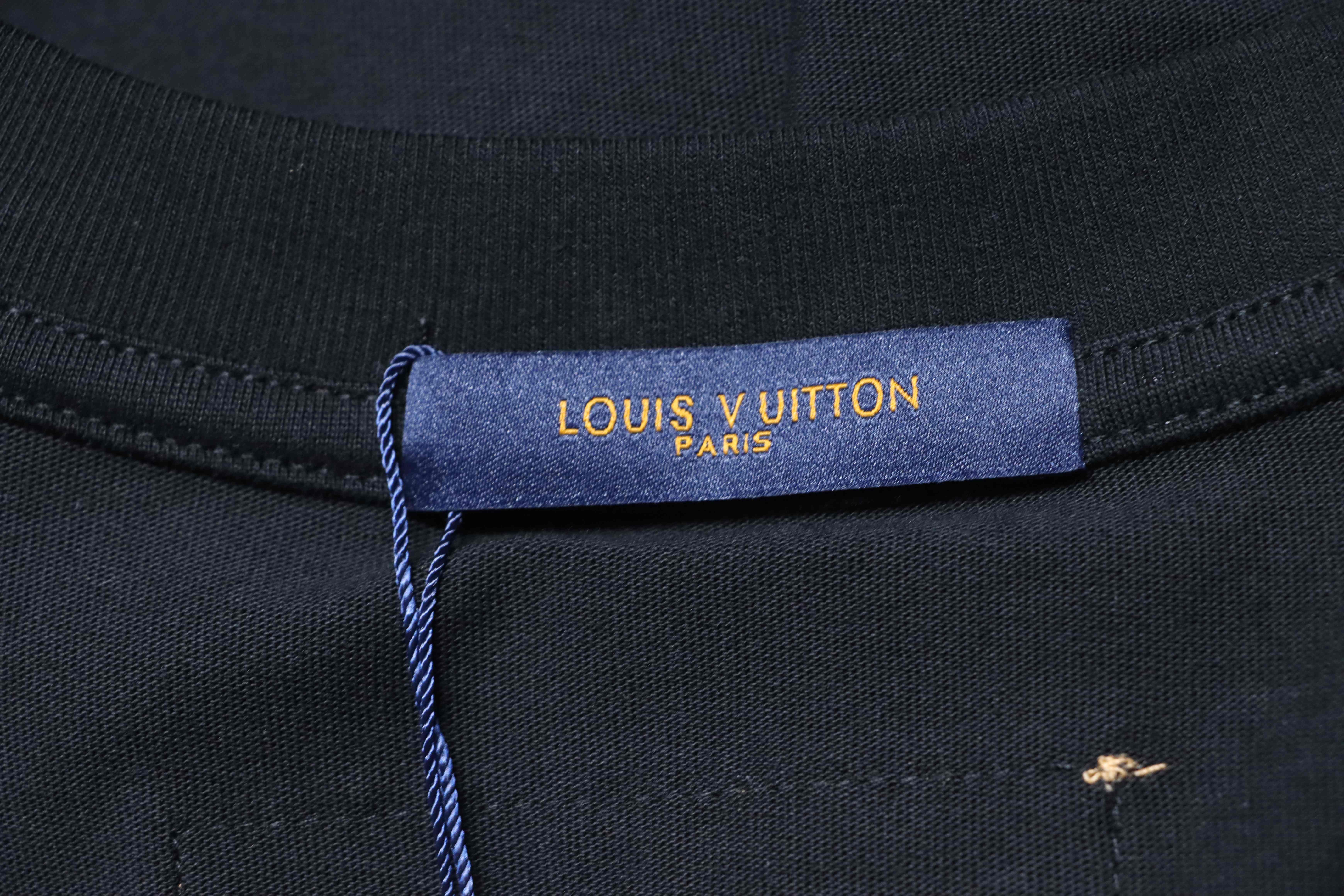 LOUIS VUITTON Monogram Embroidery White Short Sleeve T-Shirt