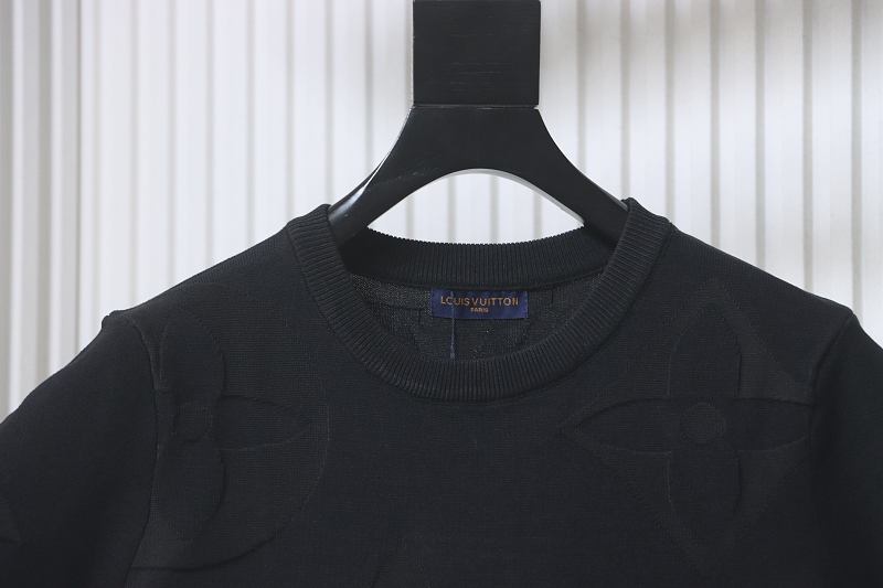 LOUIS VUITTON Monogram Jacquard Tonal Pattern Monogram Short Sleeve T-Shirt