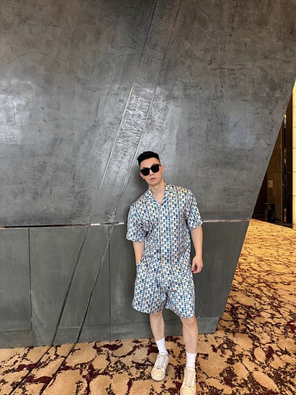 LOUIS VUITTON Monogram Print Set Short Sleeve Shirt