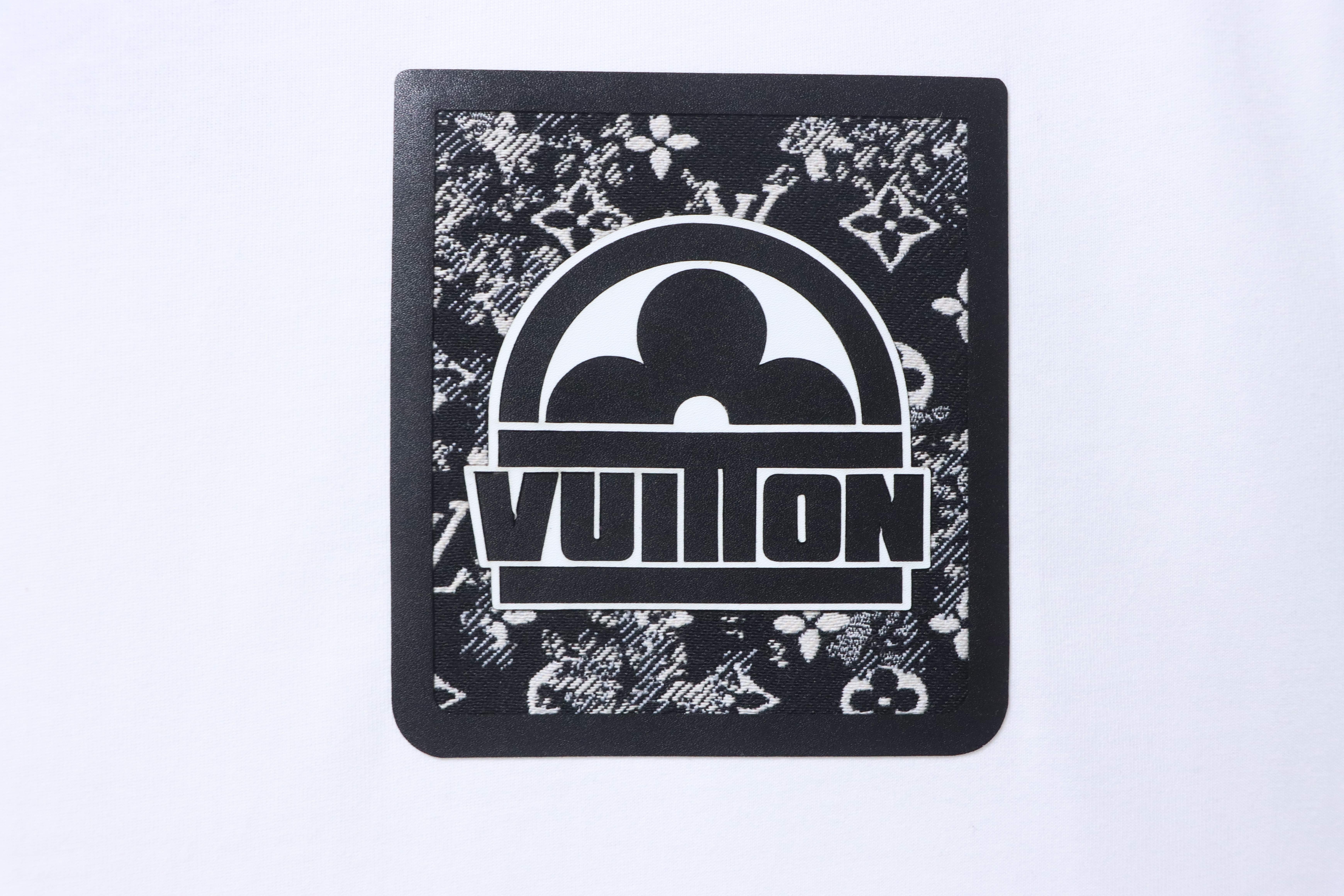 LOUIS VUITTON Monogram Print Short Sleeve T-Shirt Style 1
