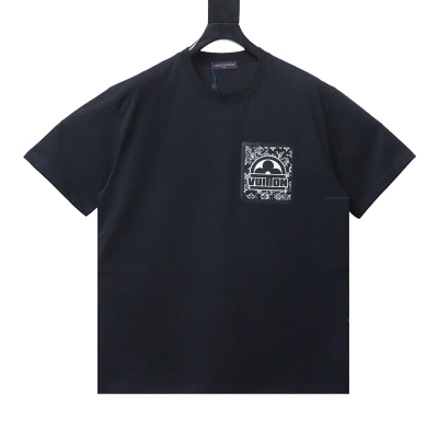 LOUIS VUITTON Monogram Print Short Sleeve T-Shirt Style 2 01