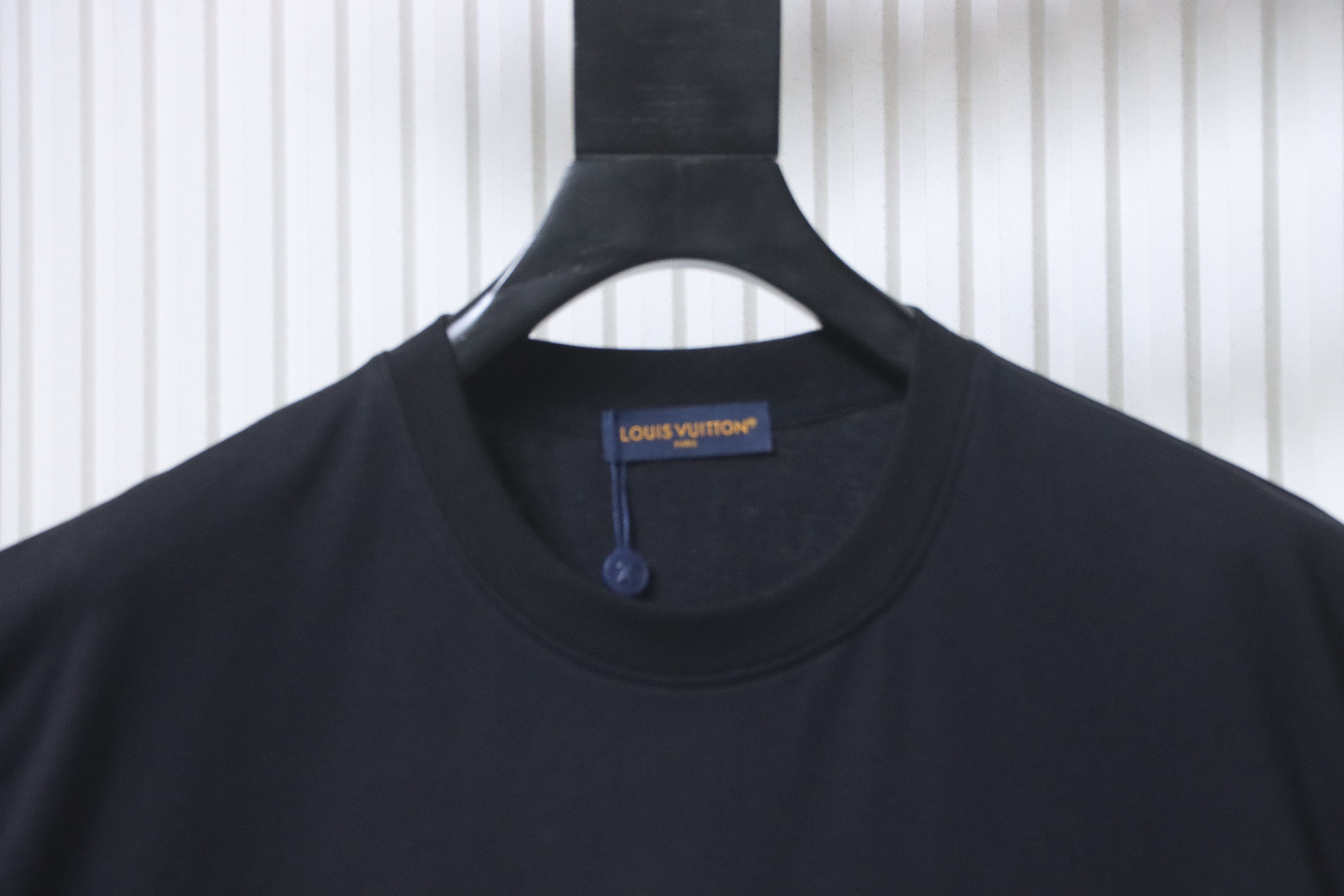 LOUIS VUITTON Monogram Print Short Sleeve T-Shirt Style 2
