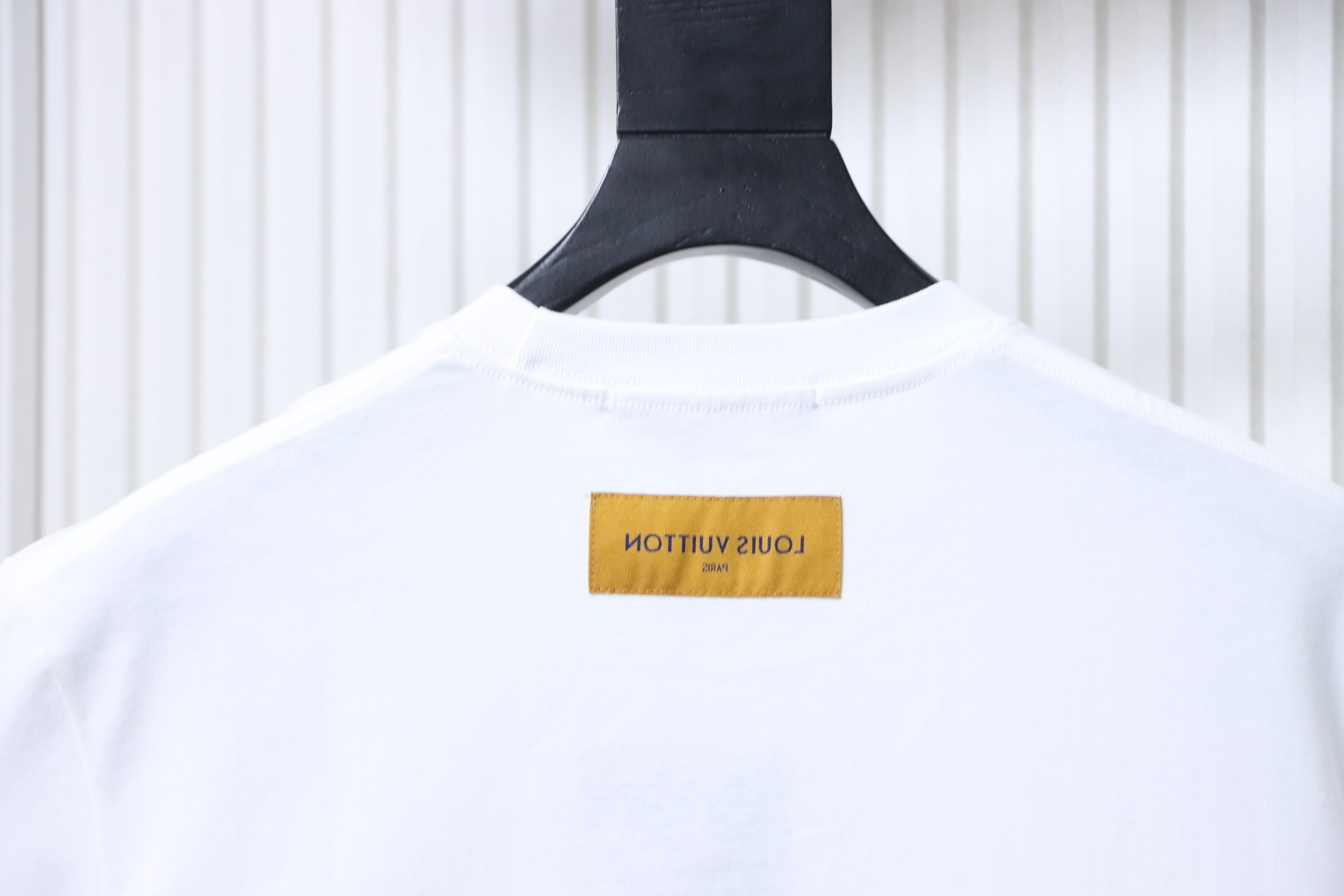 LOUIS VUITTON Pin Logo Embroidery Crew Neck Logo Black Short Sleeve T-Shirt