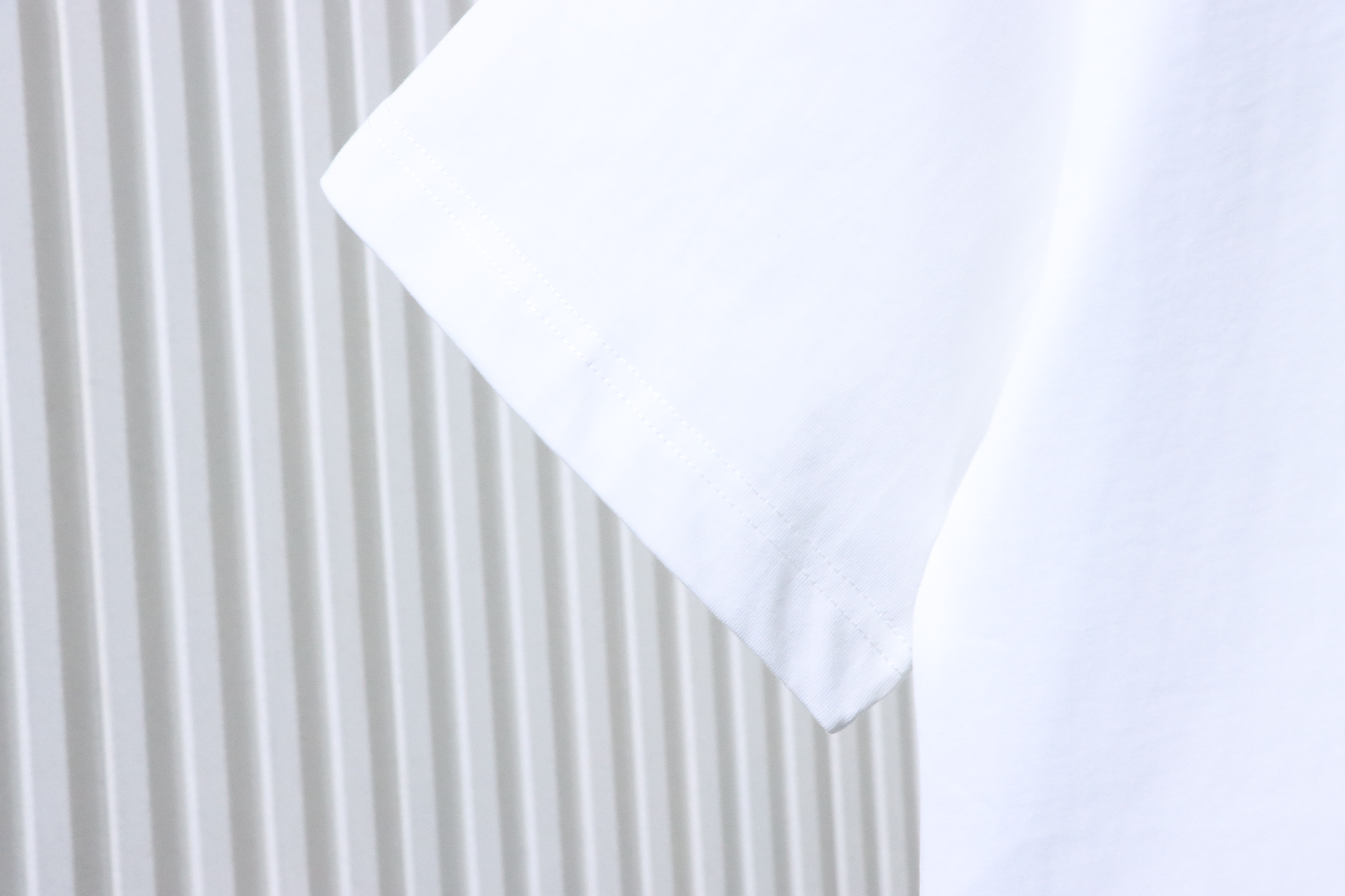 LOUIS VUITTON Print Line Short Sleeve T-Shirt