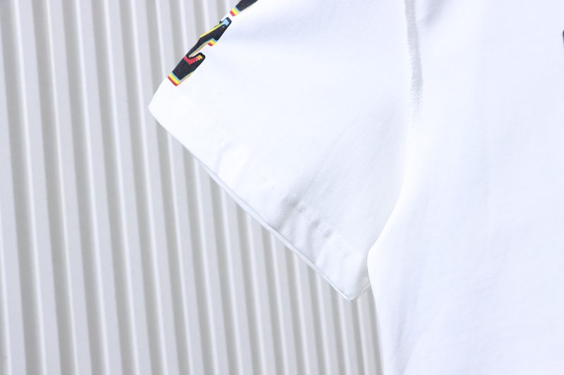 LOUIS VUITTON Print Short Sleeve T-Shirt