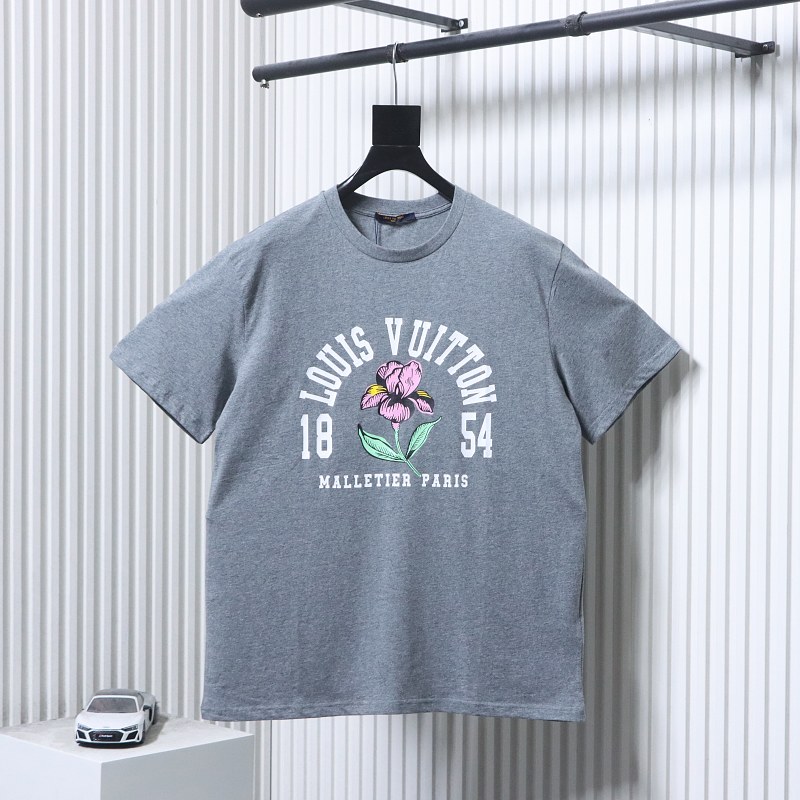 LOUIS VUITTON Print Short Sleeve T-Shirt Style 2