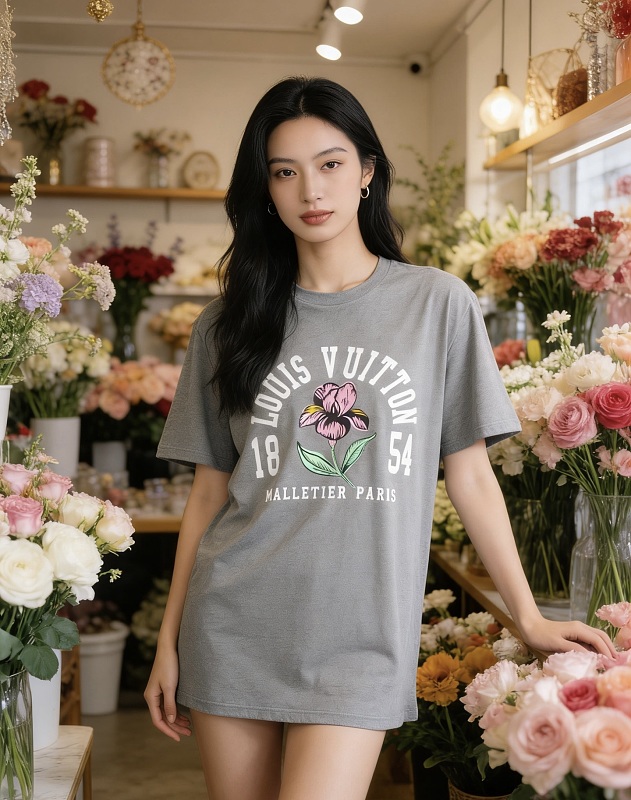 LOUIS VUITTON Print Short Sleeve T-Shirt Style 2