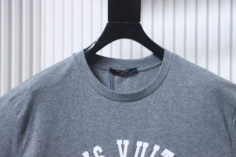 LOUIS VUITTON Print Short Sleeve T-Shirt Style 2