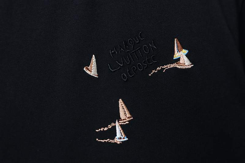 LOUIS VUITTON Sailing Logo Embroidery Short Sleeve T-Shirt Style 2