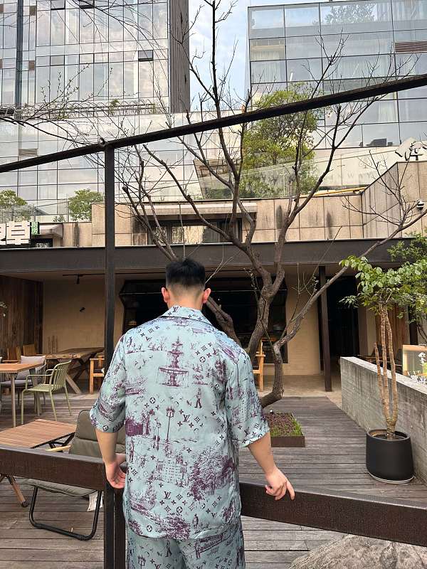 LOUIS VUITTON Set Short Sleeve Shirt