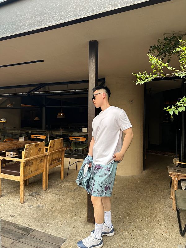 LOUIS VUITTON Set Shorts
