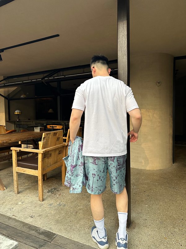 LOUIS VUITTON Set Shorts