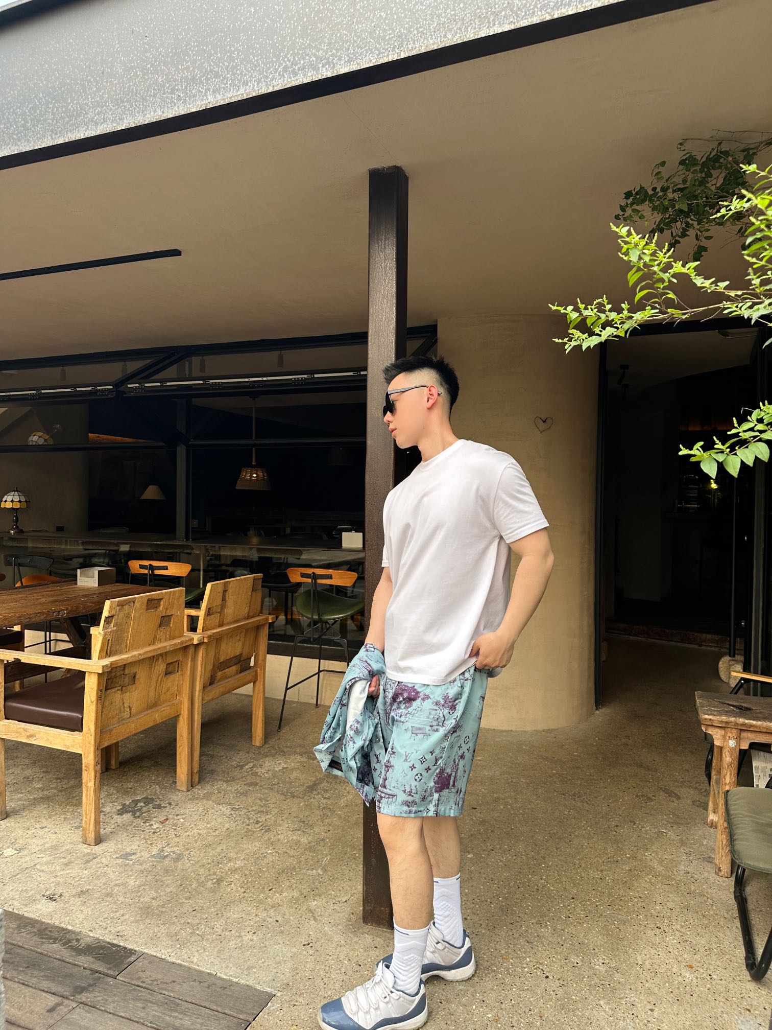 LOUIS VUITTON Set Shorts