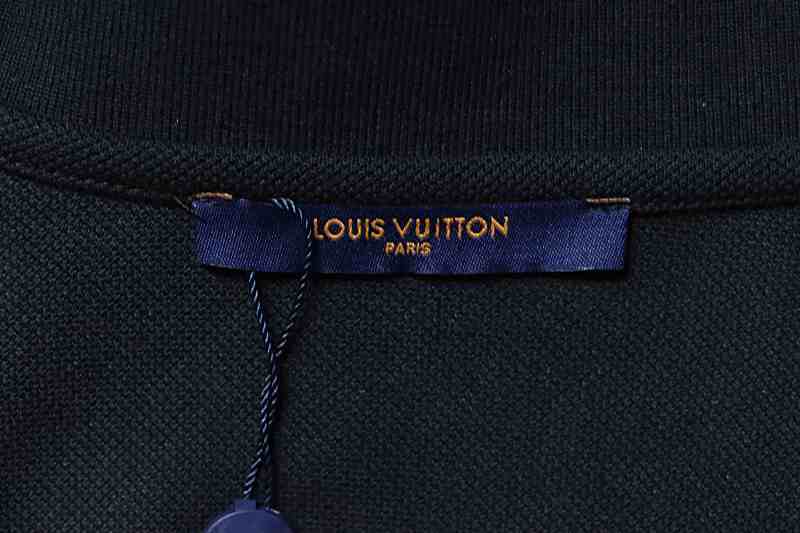 LOUIS VUITTON Short Sleeve Polo Shirt Style 2