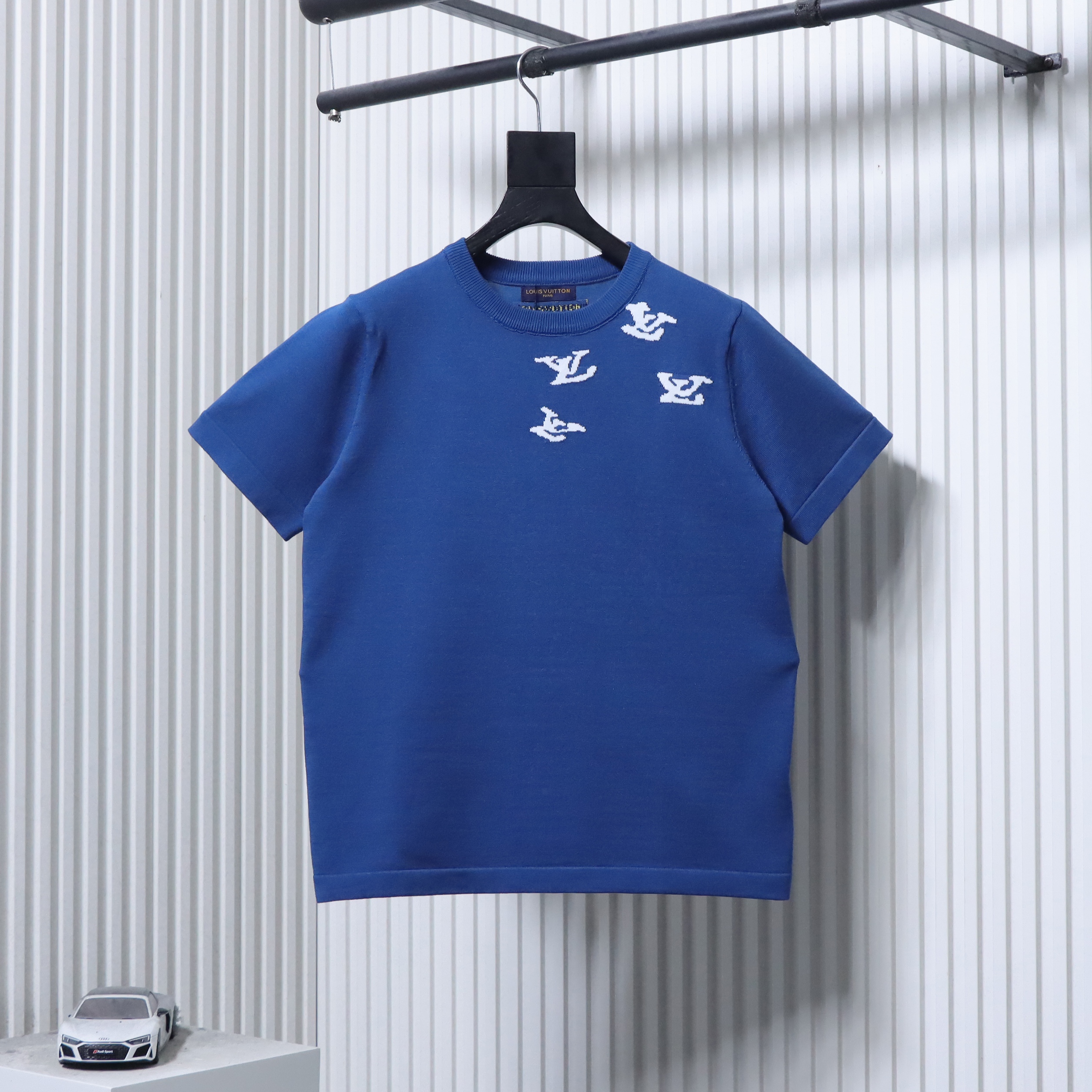 LOUIS VUITTON Short Sleeve T-Shirt