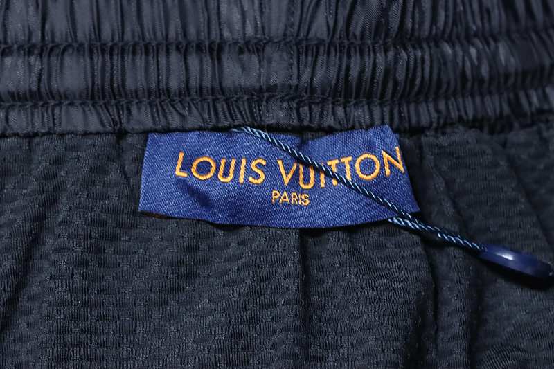 LOUIS VUITTON Tonal Pattern Checkerboard Shorts