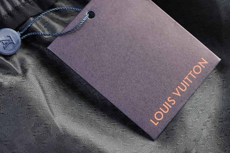 LOUIS VUITTON Tonal Pattern Monogram Check Pattern Shorts