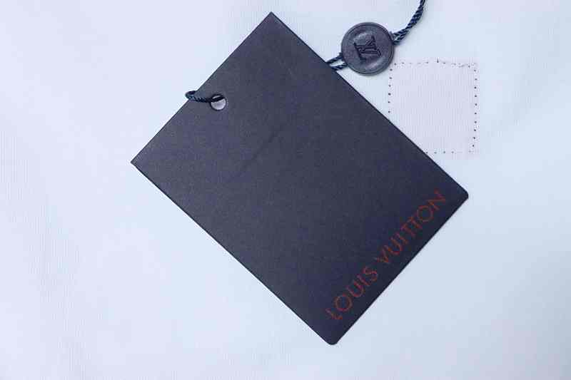 LOUIS VUITTON Tonal Pattern Monogram Short Sleeve T-Shirt