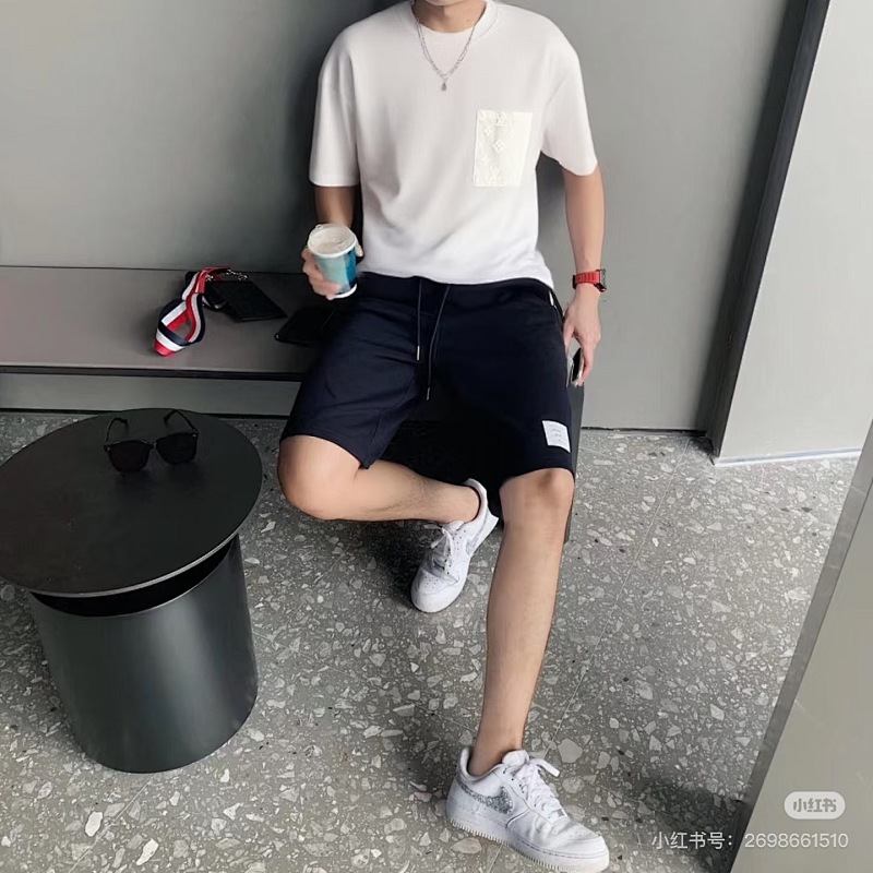 LOUIS VUITTON Tonal Pattern Monogram Short Sleeve T-Shirt