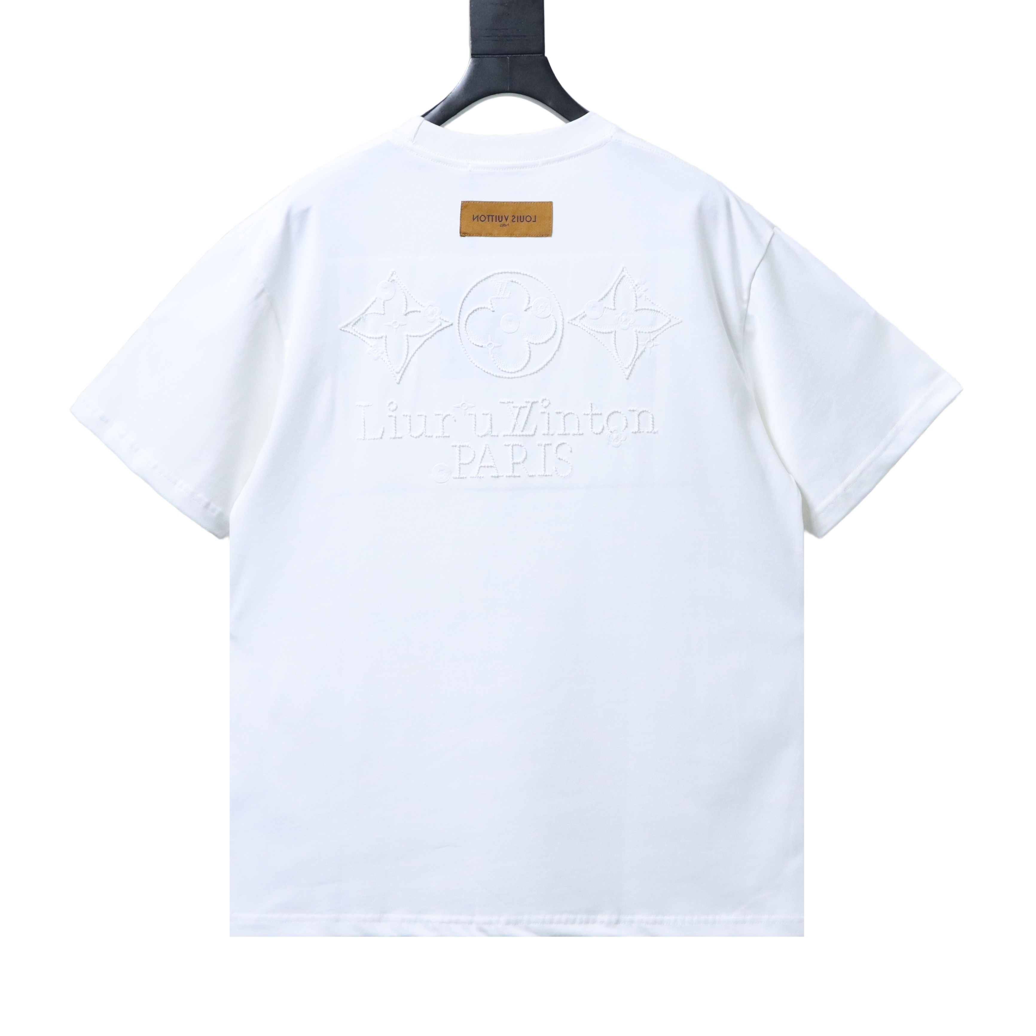 LOUIS VUITTON Triple Flower Embroidery Black White Short Sleeve T-Shirt Style 1