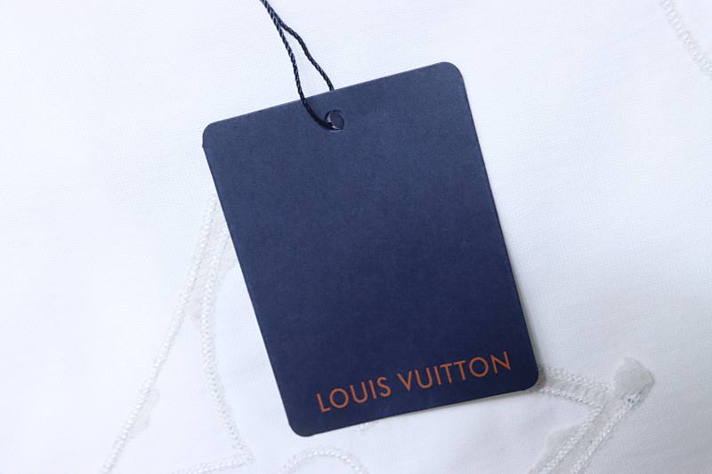 LOUIS VUITTON Triple Flower Embroidery Logo Short Sleeve T-Shirt Style 4