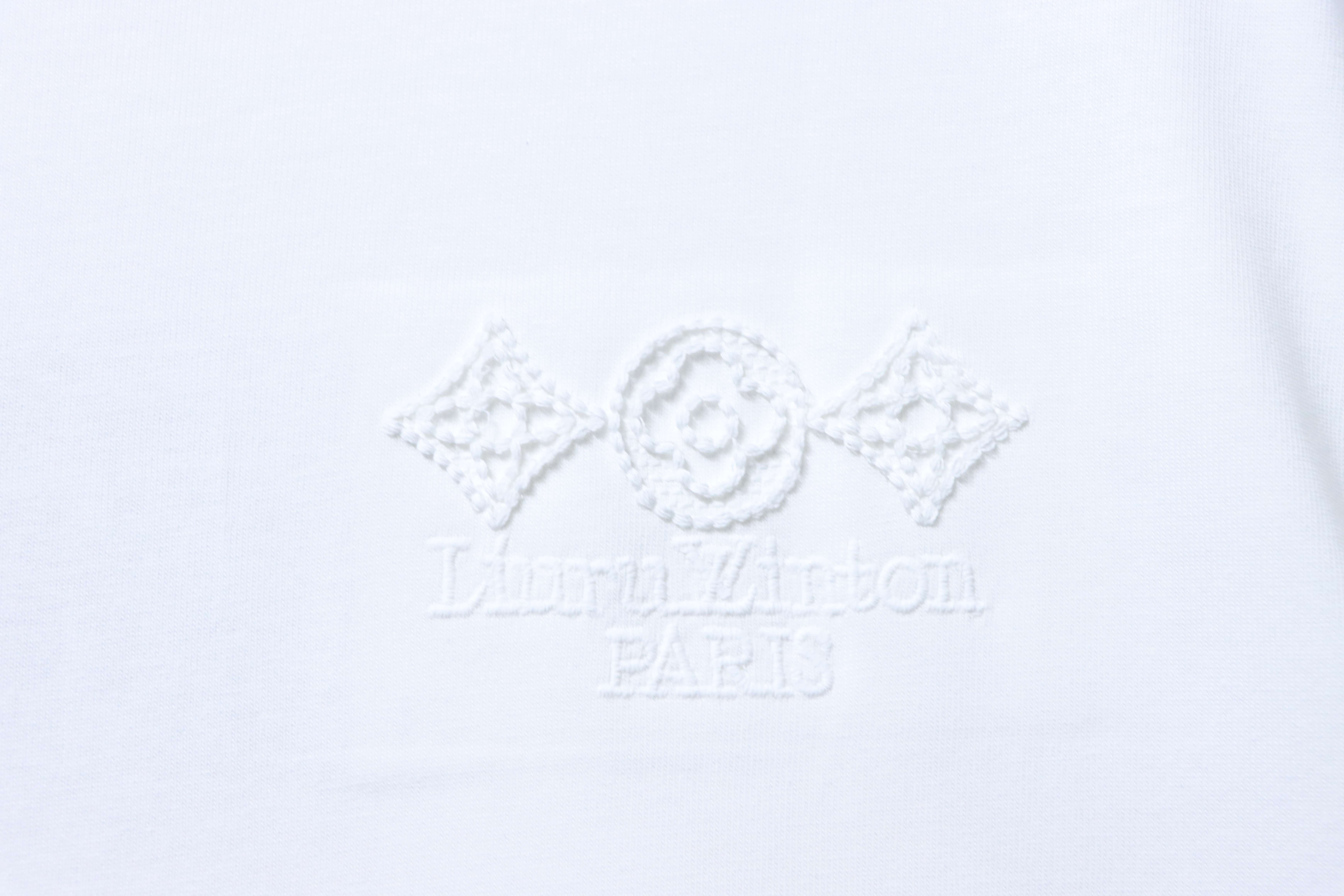 LOUIS VUITTON Triple Flower Embroidery Short Sleeve T-Shirt Style 4