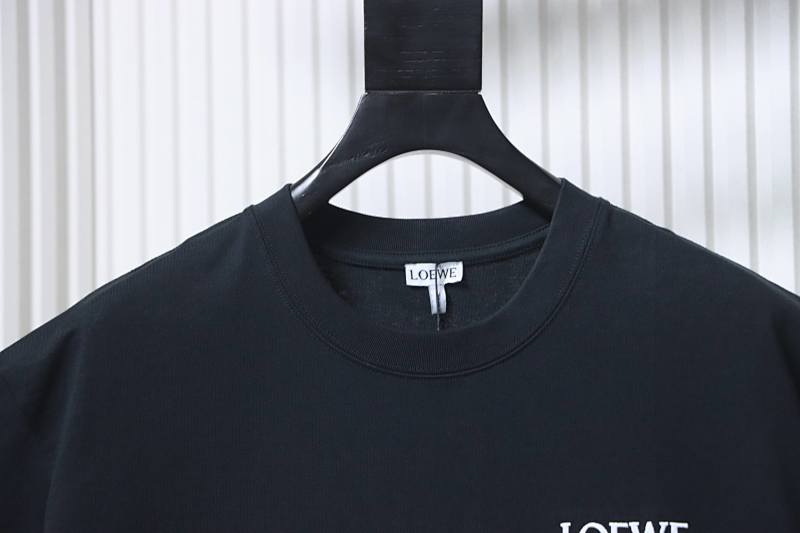 Loewe 2026SS Nine-Grid Embroidered Logo Unisex Short Sleeve T-Shirt -1