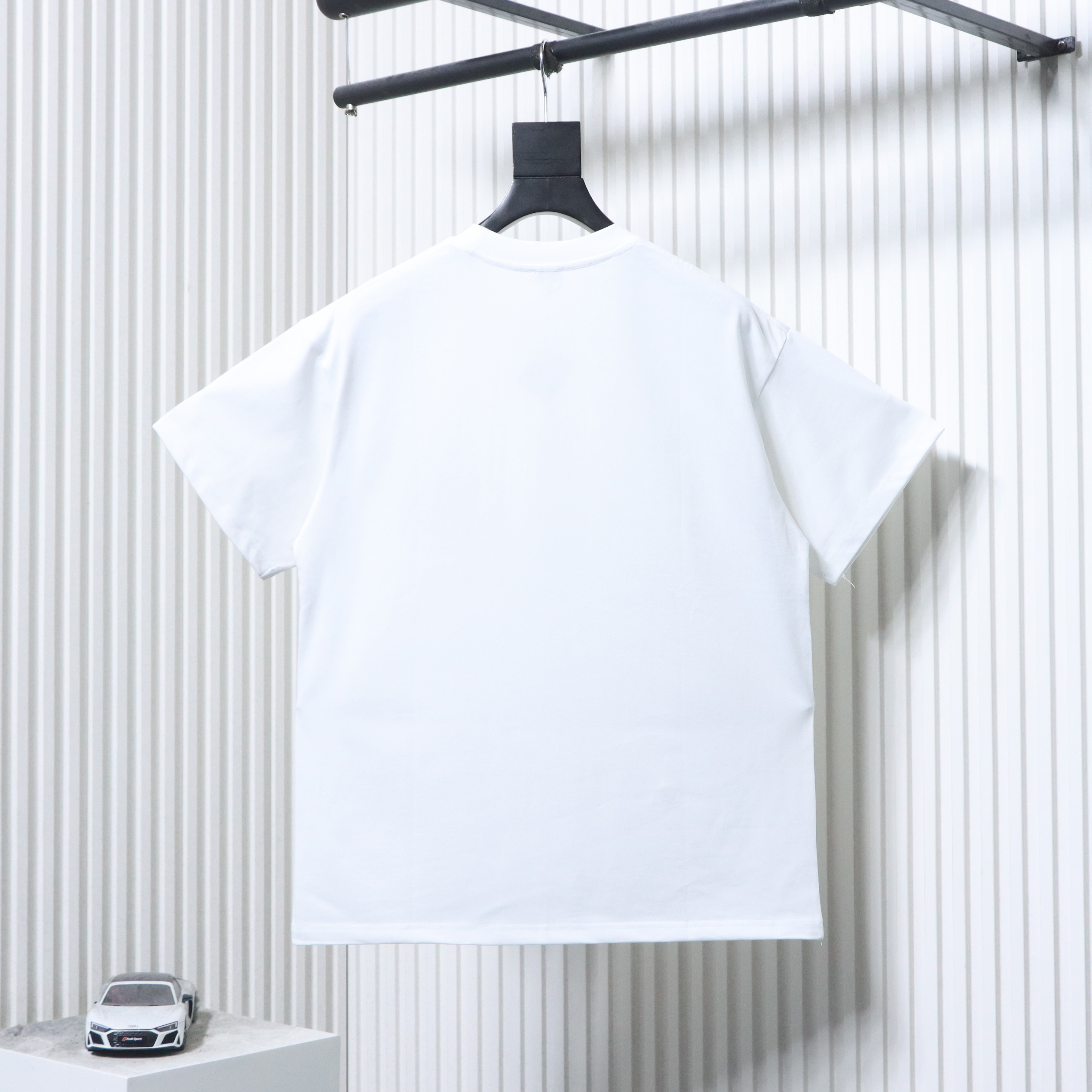 Loewe 2026SS Nine-Grid Embroidered Logo Unisex Short Sleeve T-Shirt -2