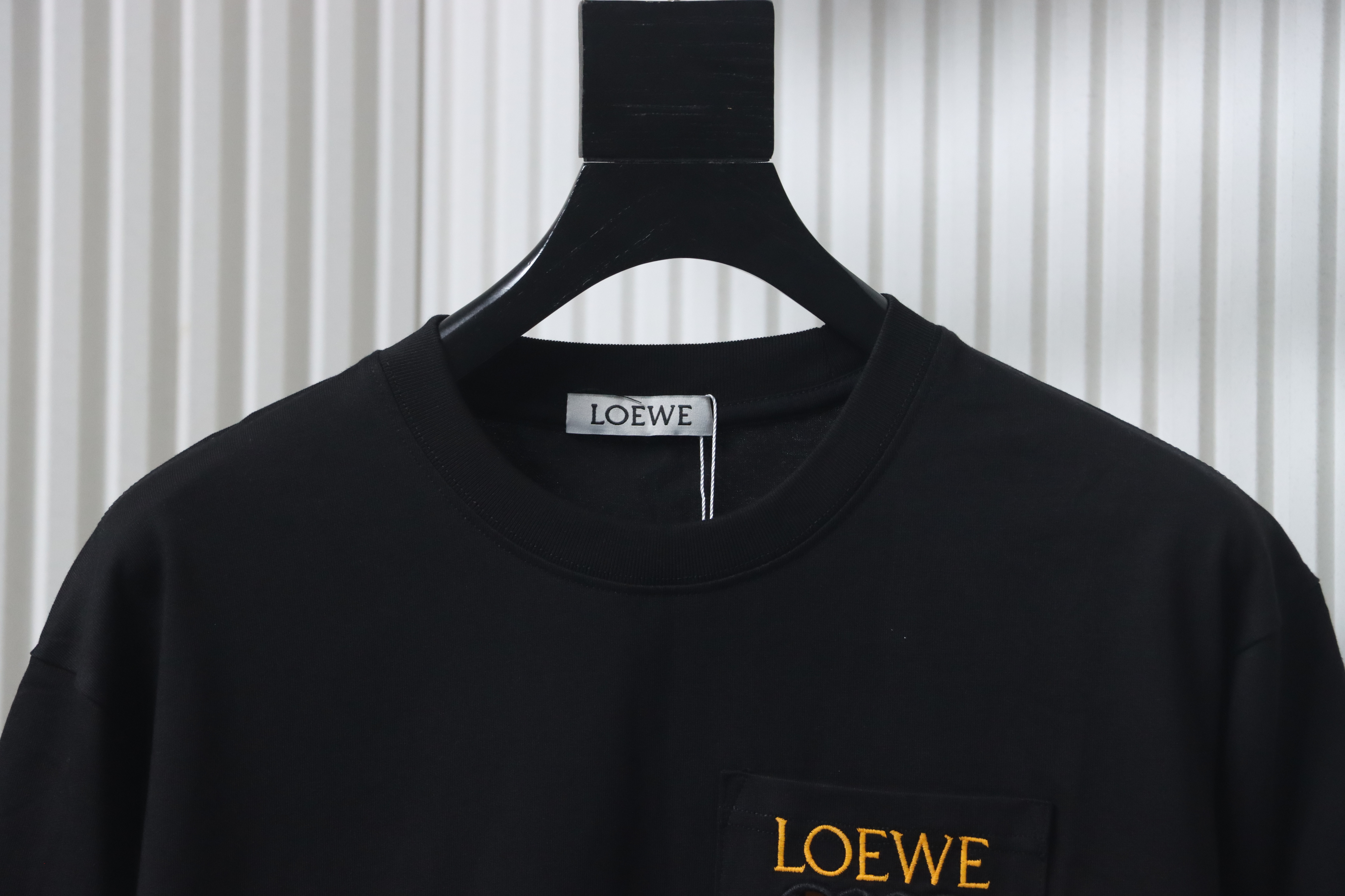 Loewe 25FW Cutout Logo Overlap Pocket Long Sleeve T-Shirt -2