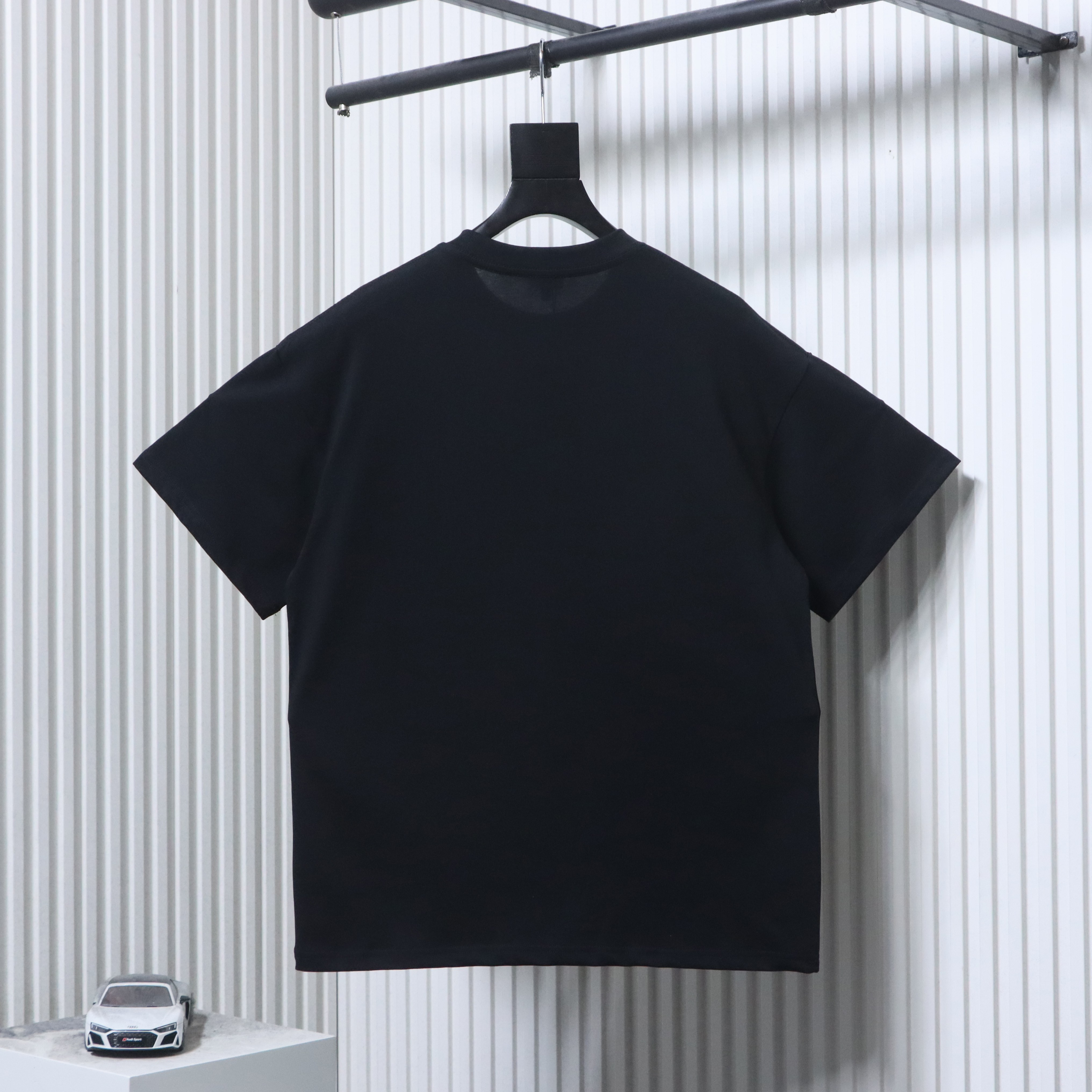 Loewe 26SS Faux Pocket Contrast Logo Short Sleeve T-Shirt -3