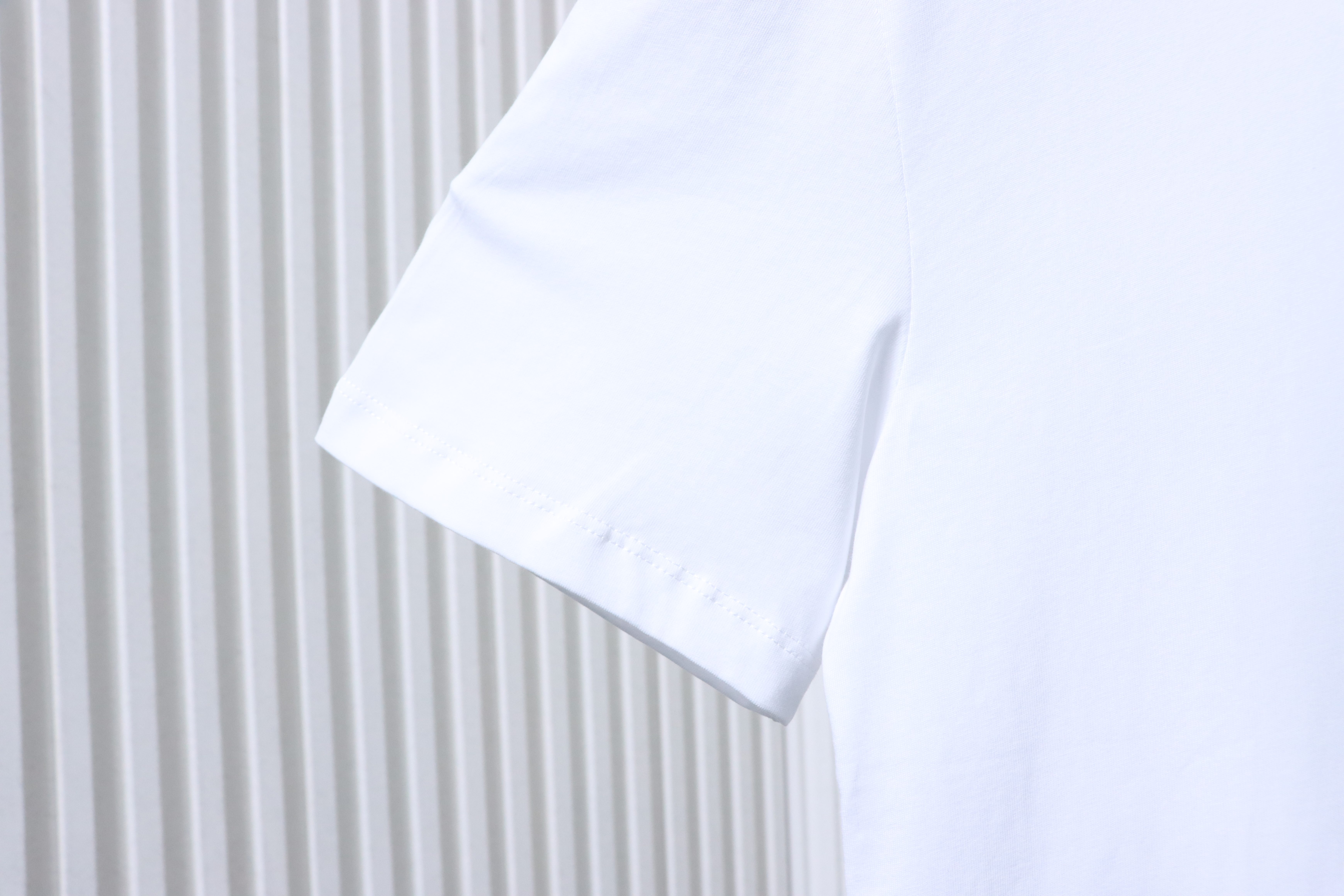 Loewe 26SS Small Logo Embroidered Short Sleeve T-Shirt -2