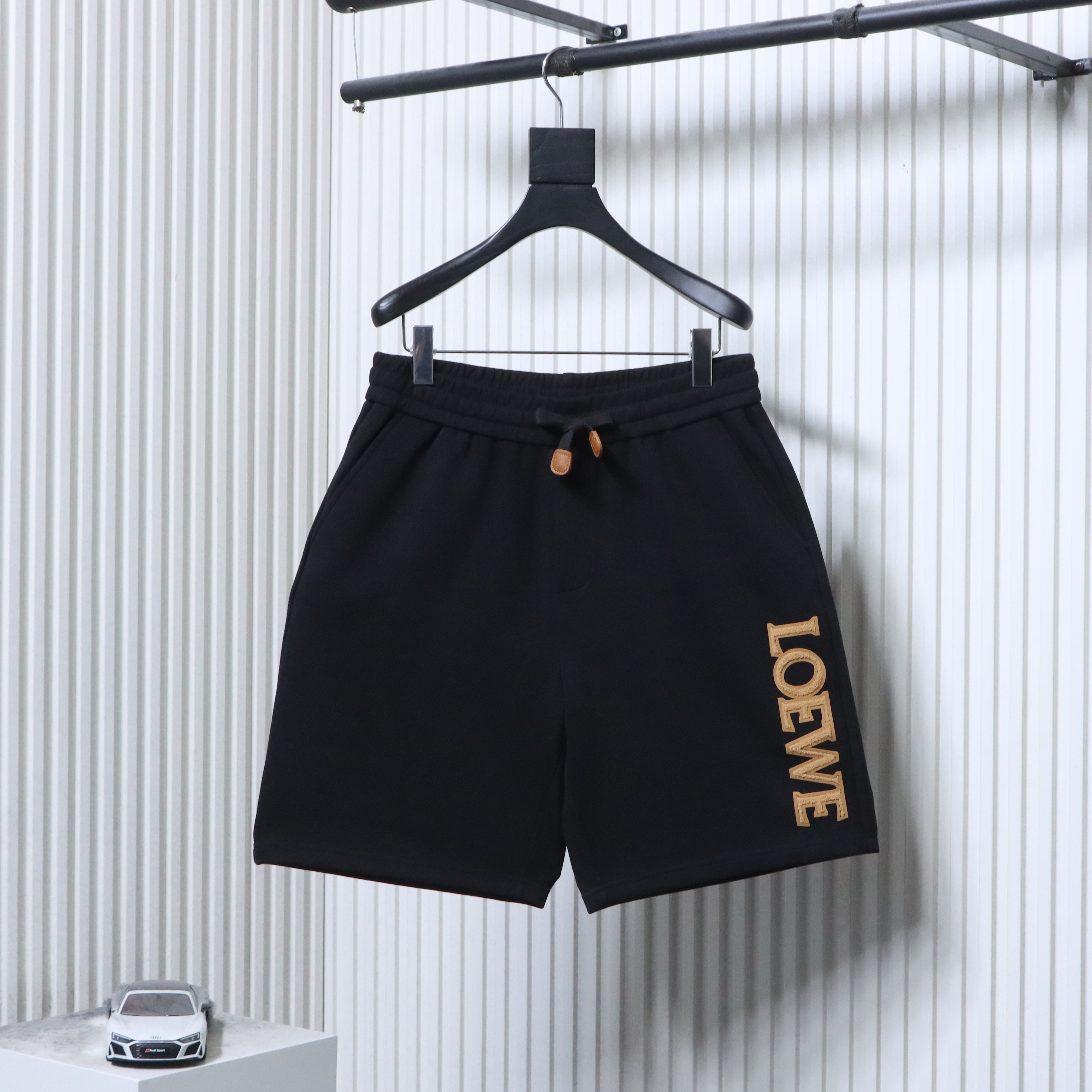 Loewe 26SS Towel Patch Letter Shorts -2
