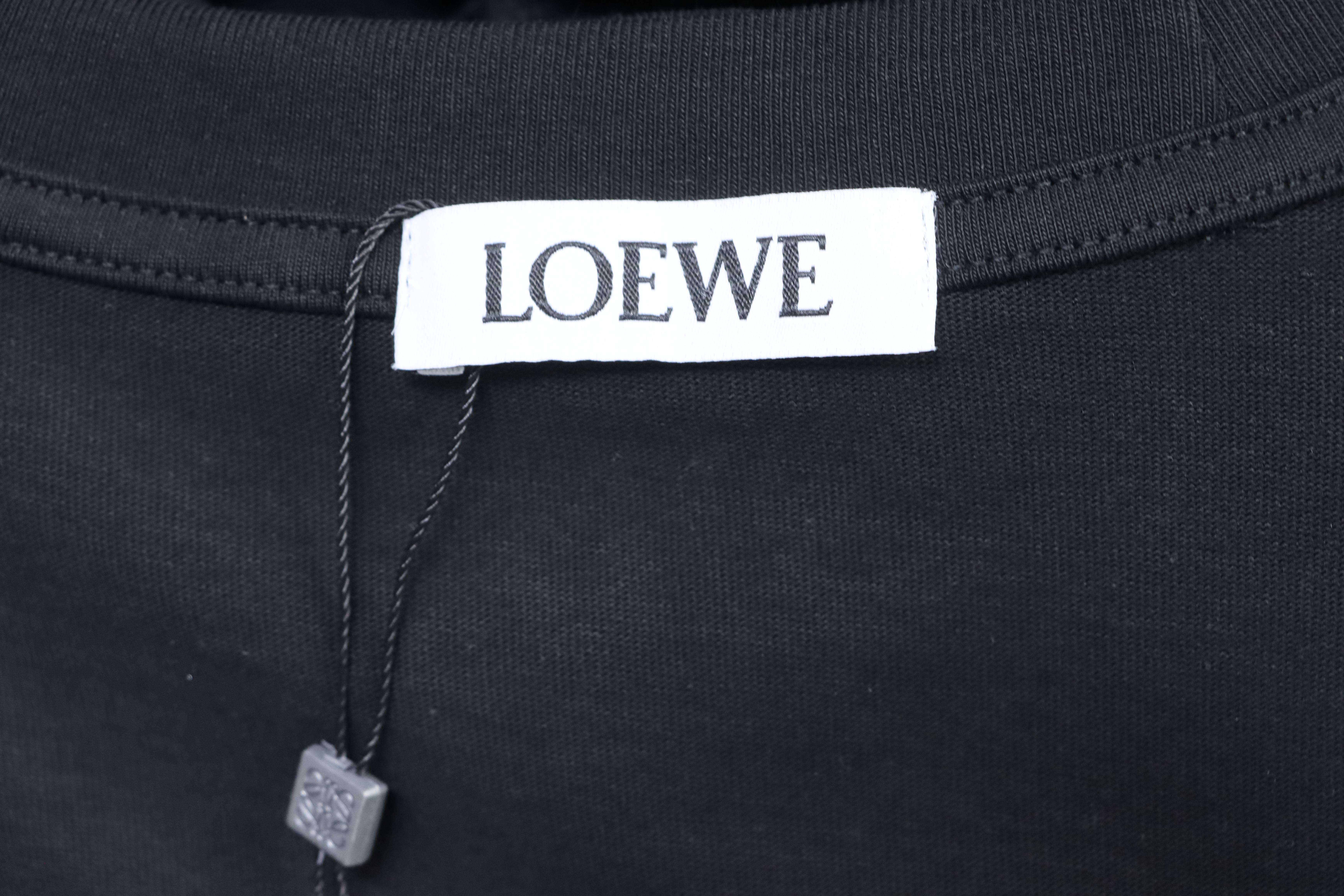 Loewe Back and Cuff Hand-Cut Embroidered Crewneck Short Sleeve T-Shirt -2