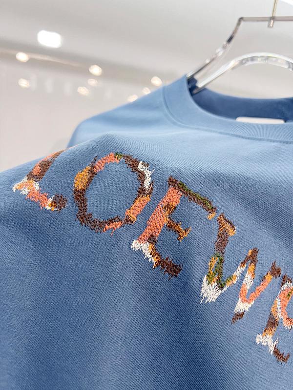 Loewe Back and Cuff Hand-Cut Embroidered Crewneck Short Sleeve T-Shirt -3