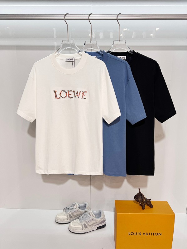 Loewe Back and Cuff Hand-Cut Embroidered Crewneck Short Sleeve T-Shirt -3