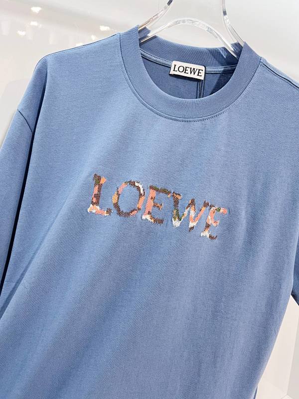 Loewe Back and Cuff Hand-Cut Embroidered Crewneck Short Sleeve T-Shirt -3