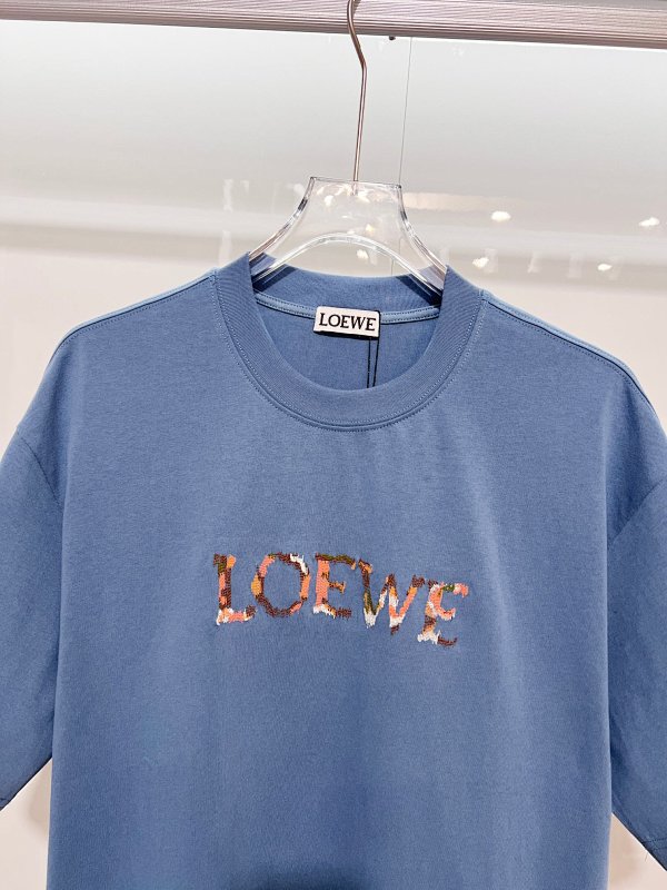 Loewe Back and Cuff Hand-Cut Embroidered Crewneck Short Sleeve T-Shirt -3