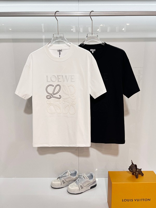 Loewe Back and Cuff Hand-Cut Embroidered Crewneck Short Sleeve T-Shirt -4