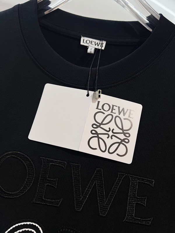 Loewe Back and Cuff Hand-Cut Embroidered Crewneck Short Sleeve T-Shirt -4