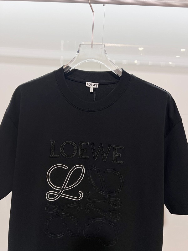 Loewe Back and Cuff Hand-Cut Embroidered Crewneck Short Sleeve T-Shirt -4