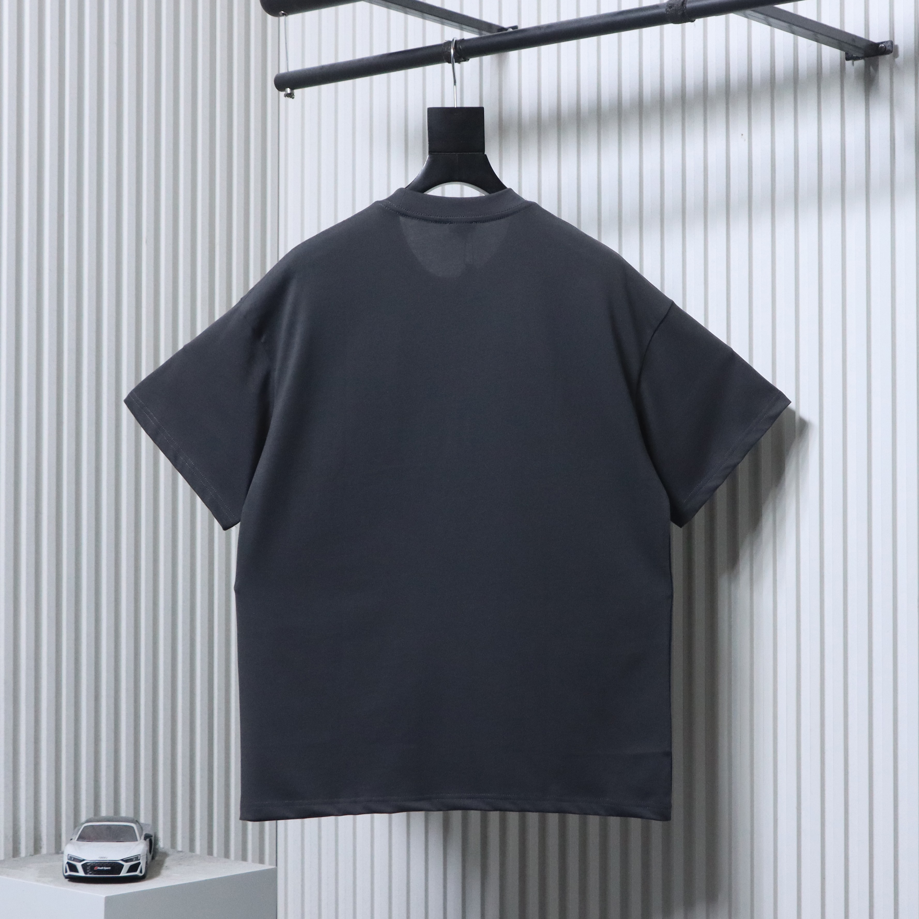 Loewe Chest Embroidered Contrast Logo Short Sleeve T-Shirt -2