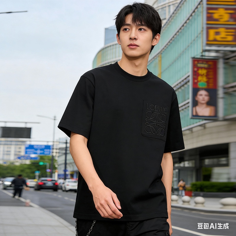 Loewe Classic Embroidered Letter Pocket Short Sleeve T-Shirt -1