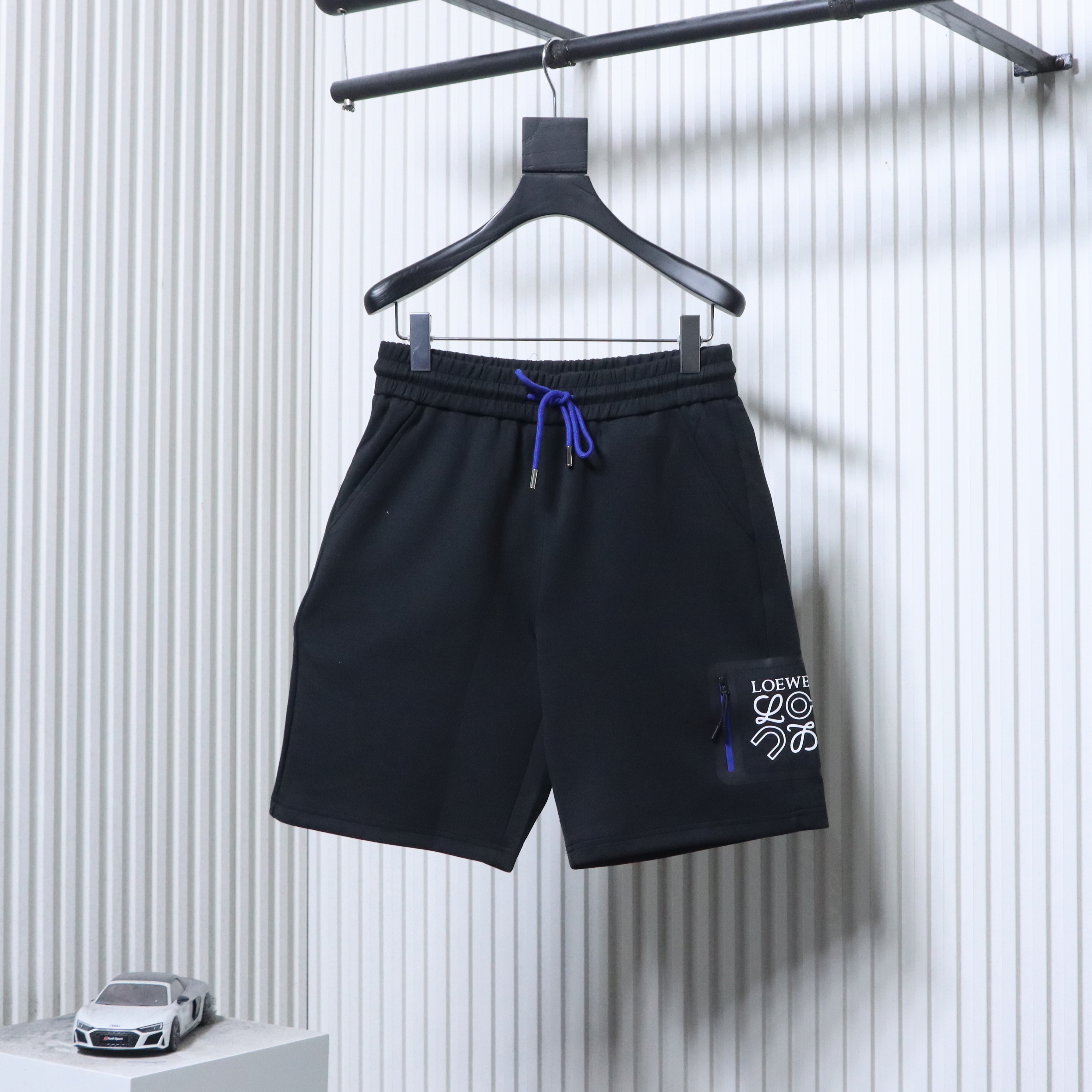 Loewe x On Collaboration Zip Pocket Logo Bonded Set Shorts -1
